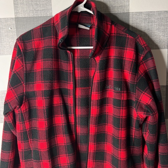 Columbia Flannel Zip up - Picture 2 of 4